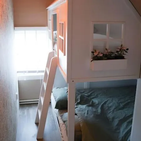 펜션 Het Warme Nest 노르트바이커하우트